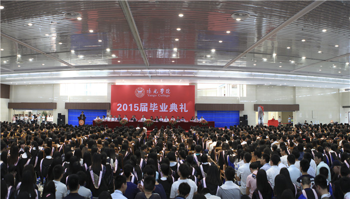 全会场背面全景图 1_副本.jpg