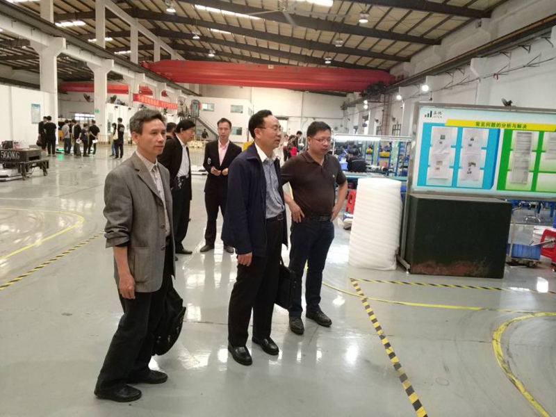 图片6我校罗仲尤执行校长带队赴广东嘉腾机器人自动化有限公司调研.jpg