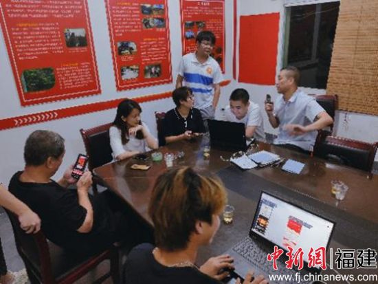 5天时间向无偿为镇里提供了10篇公众号文章、10条优质短视频、30个抖音作品，有效提升了畲寨风情游知名度。