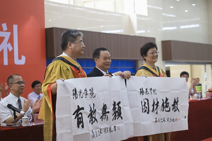 QQ截图20150616102132_副本.jpg