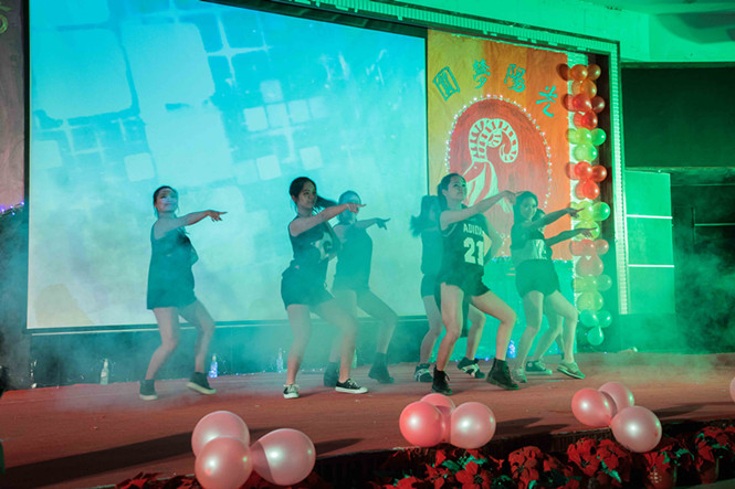 xc14123011舞蹈《volume up》.jpg