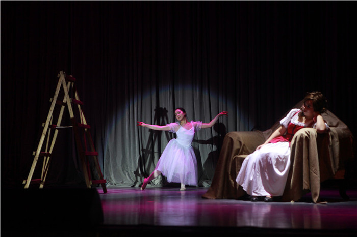 歌剧加入舞蹈元素（陈松林  摄）_副本_副本.jpg